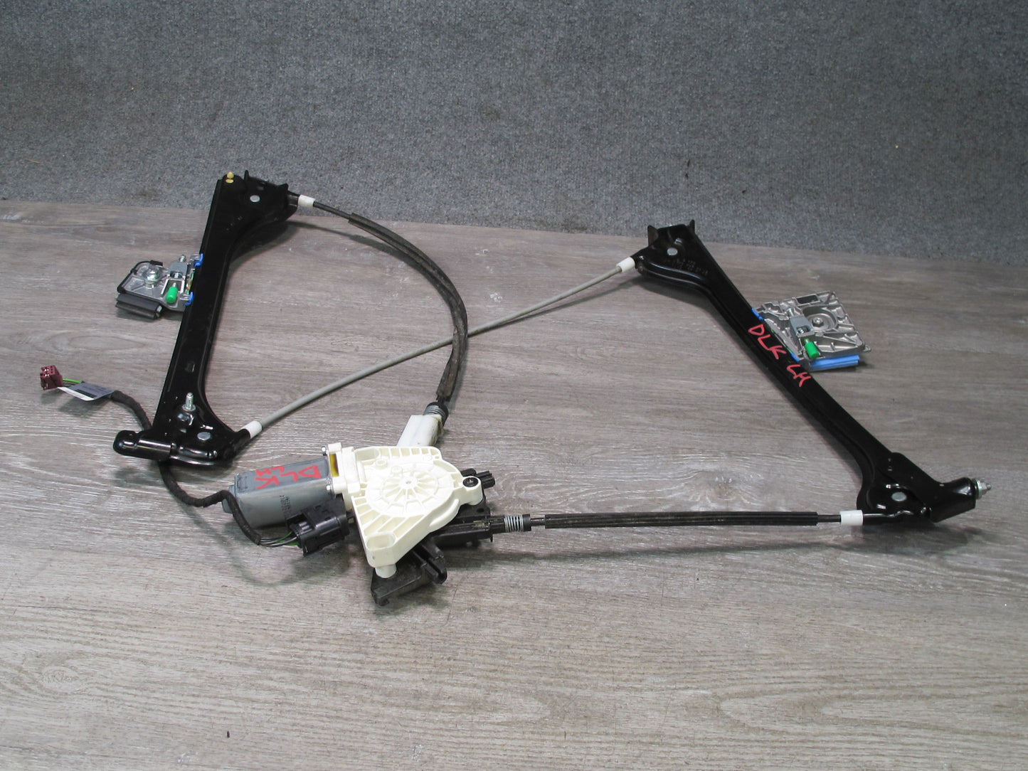 2012-2020 Mercedes R172 SLK SLC Left Driver Side Window Regulator W/ Motor