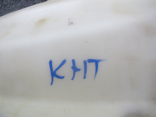 2003-2007 Hummer H2 Front Windshield Wiper Washer Reservoir Tank Bottle