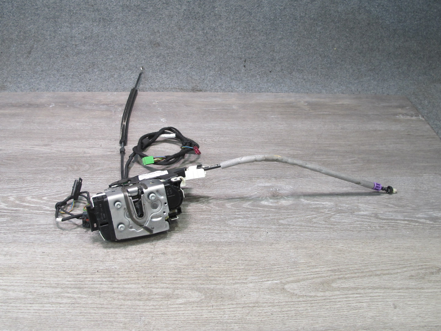 2012-2020 Mercedes R172 SLK SLC Front Left Driver Side Door Latch Lock Actuator