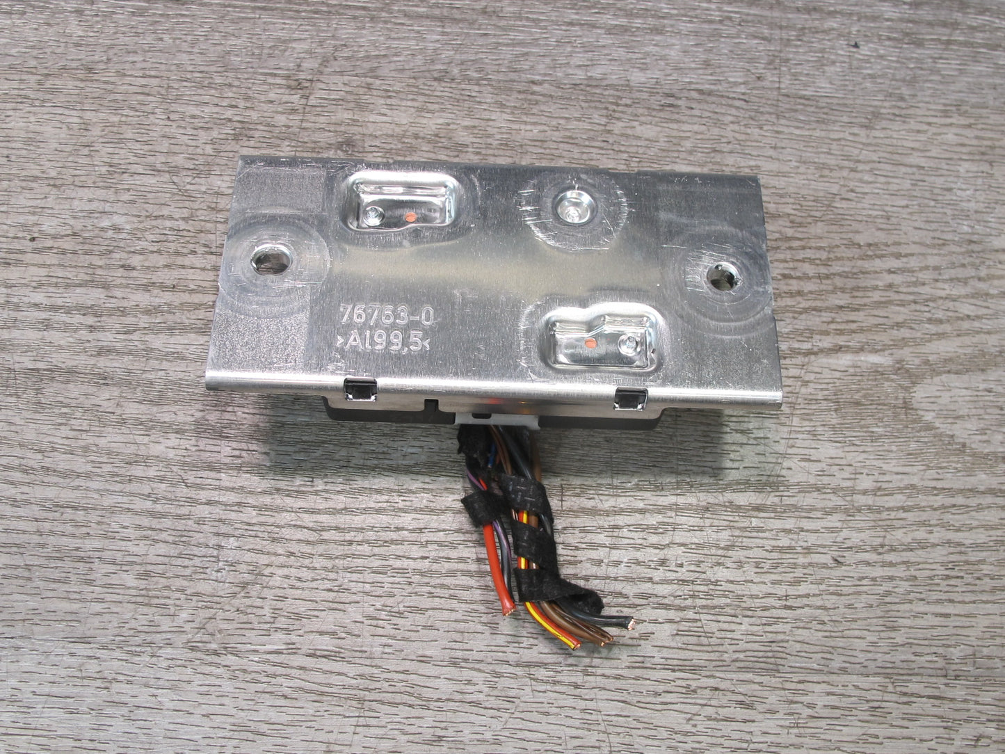 2012-2020 Mercedes R172 SLK SLC Seat Airscarf Control Module A1729000402