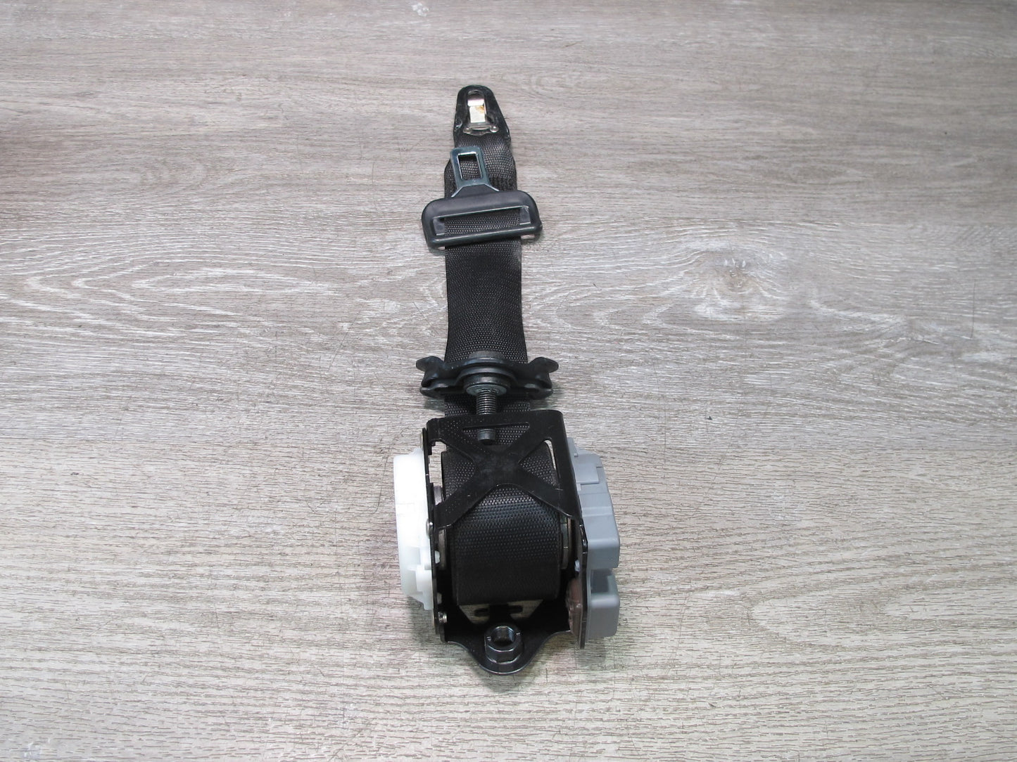 12-20 MERCEDES R172 SLK SLC FRONT LEFT & RIGHT SIDE SEATBELT RETRACTOR SET OEM