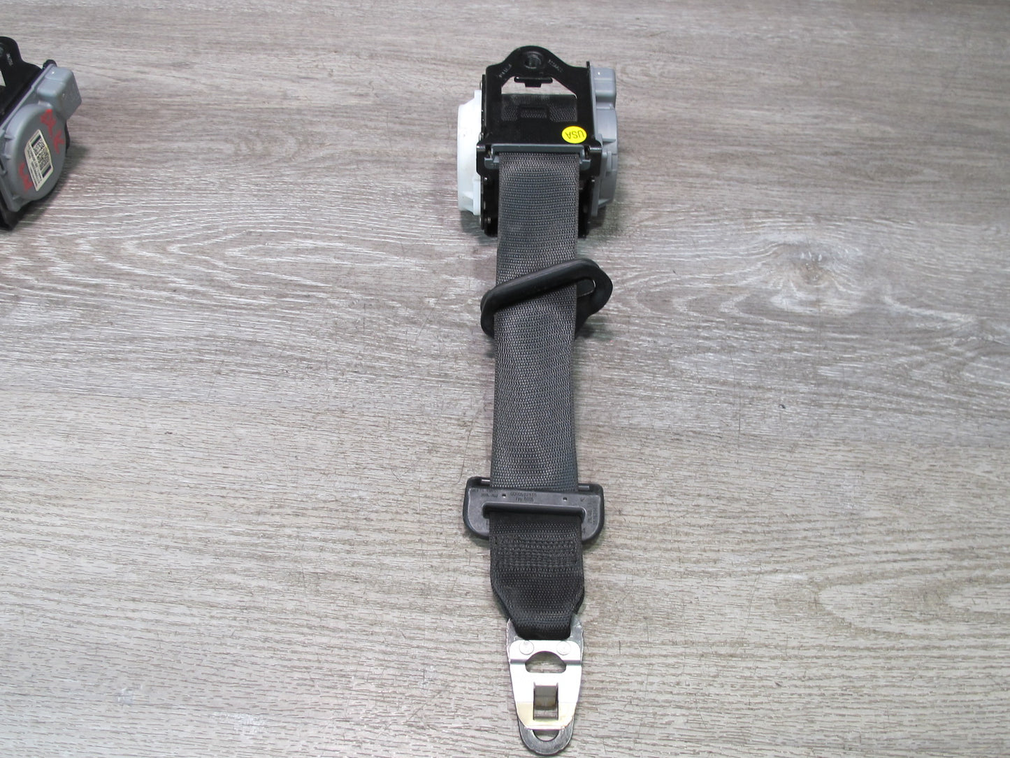 12-20 MERCEDES R172 SLK SLC FRONT LEFT & RIGHT SIDE SEATBELT RETRACTOR SET OEM
