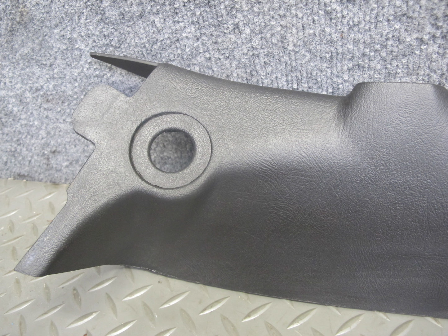 2006-2007 Hummer H2 Front Left & Right Interior A Pillar Trim Cover Panel Set