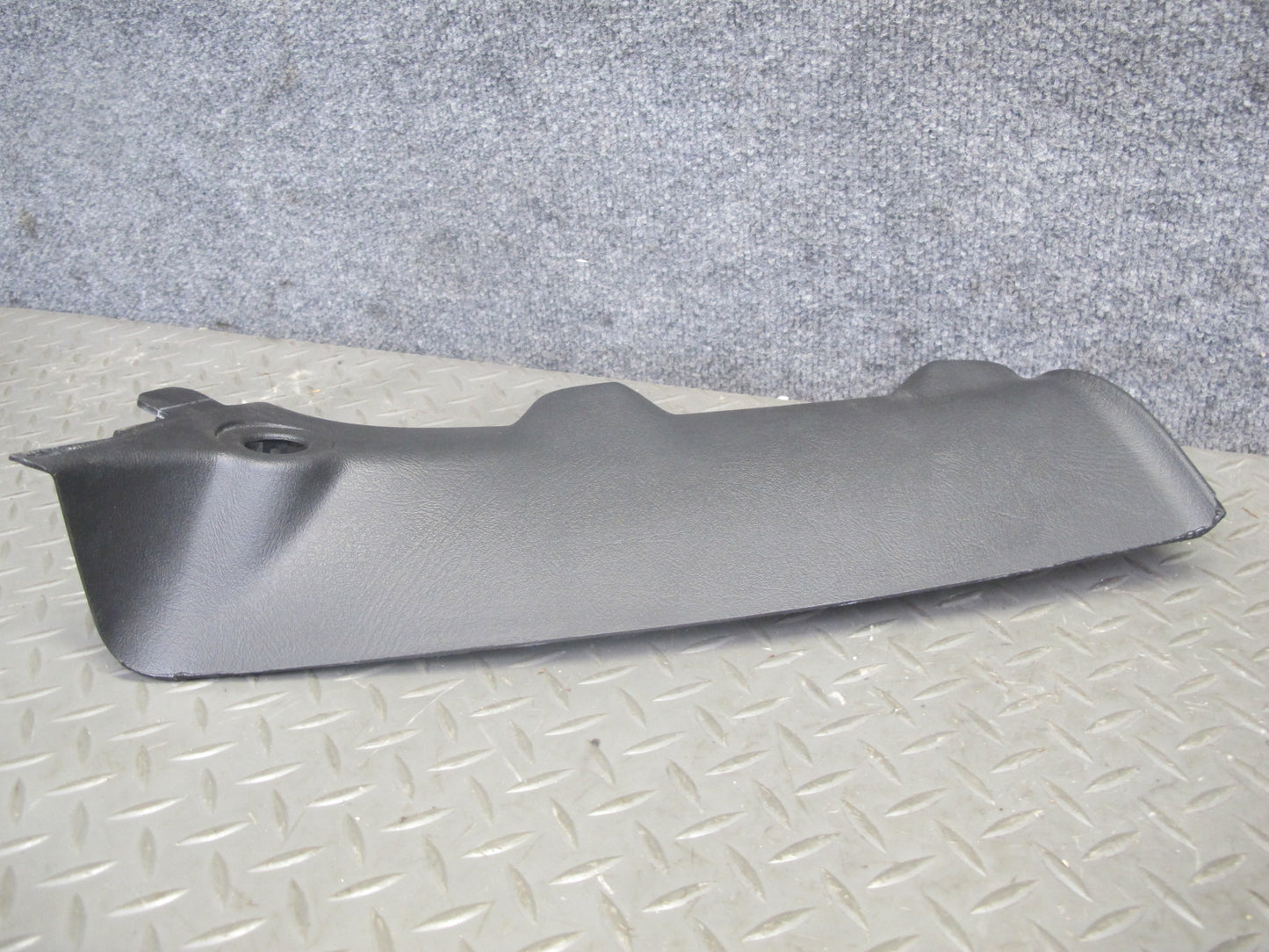 2006-2007 Hummer H2 Front Left & Right Interior A Pillar Trim Cover Panel Set