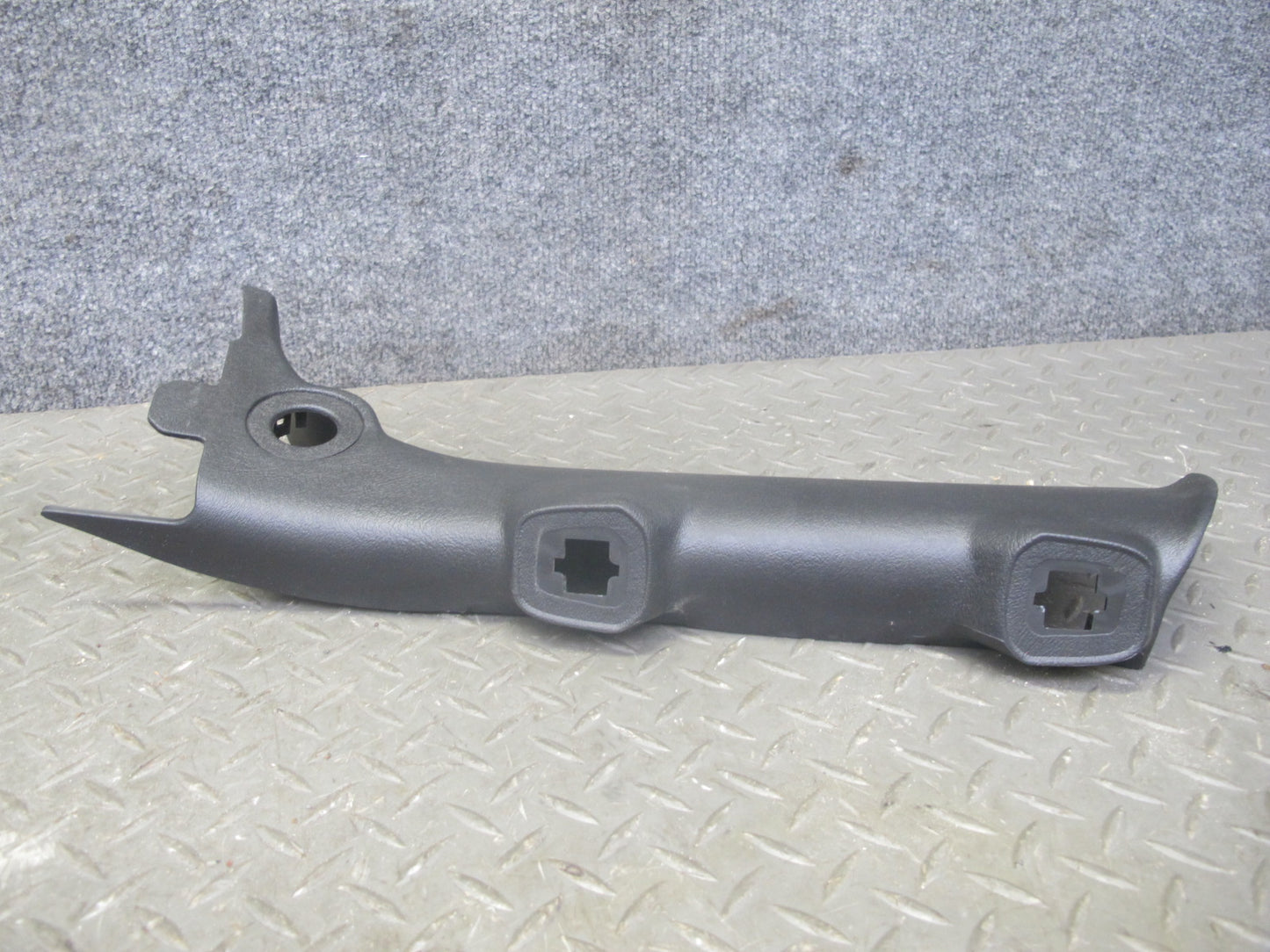 2006-2007 Hummer H2 Front Left & Right Interior A Pillar Trim Cover Panel Set