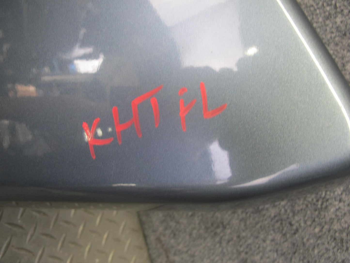 2003-2009 Hummer H2 Front Left Driver Side Cowl Vent Panel END Cap Cover