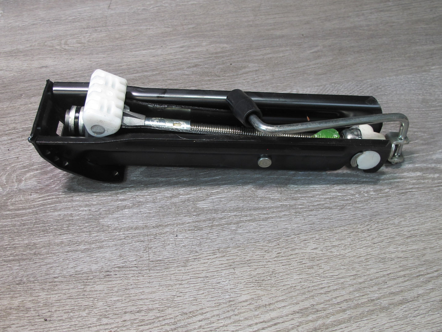 2012-2020 Mercedes R172 SLK SLC Rear Trunk Emergency Spare Tire Jack Tool KIT