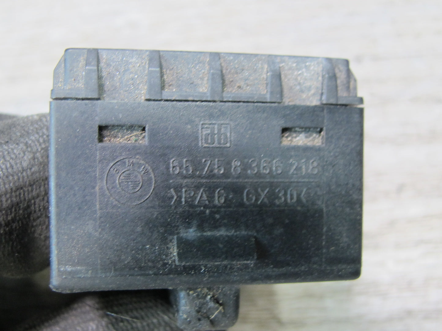 94-95 BMW E34 5-SERIES Set of 4 Contact Door Window Alarm Sensor 8366218 OEM