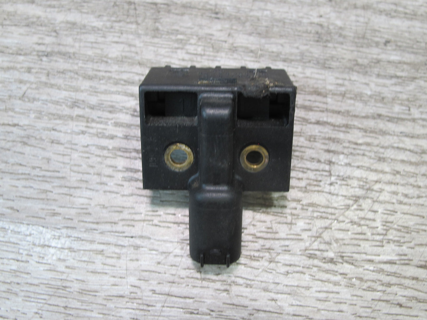 94-95 BMW E34 5-SERIES Set of 4 Contact Door Window Alarm Sensor 8366218 OEM