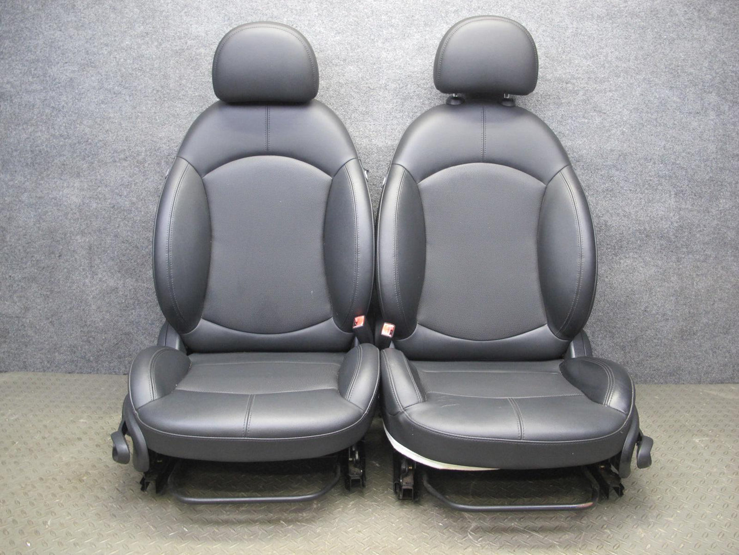 11-13 Mini Cooper R60 Countryman Set of 4 Front & Rear Leatherette Seat OEM