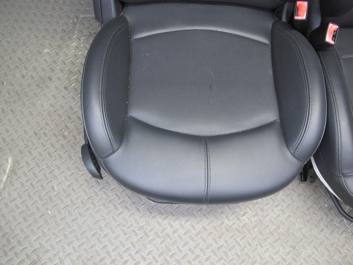 11-13 Mini Cooper R60 Countryman Set of 4 Front & Rear Leatherette Seat OEM