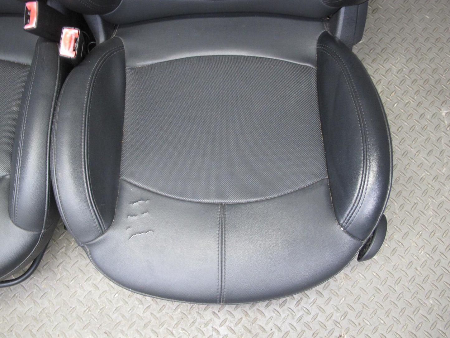 11-13 Mini Cooper R60 Countryman Set of 4 Front & Rear Leatherette Seat OEM