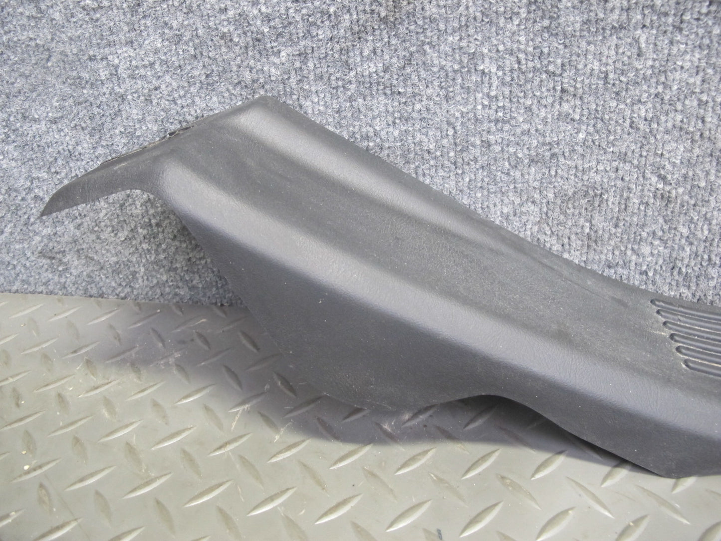 2003-2009 Hummer H2 Rear Right & Left Side Door Scuff Sill Plate Trim Panel Set