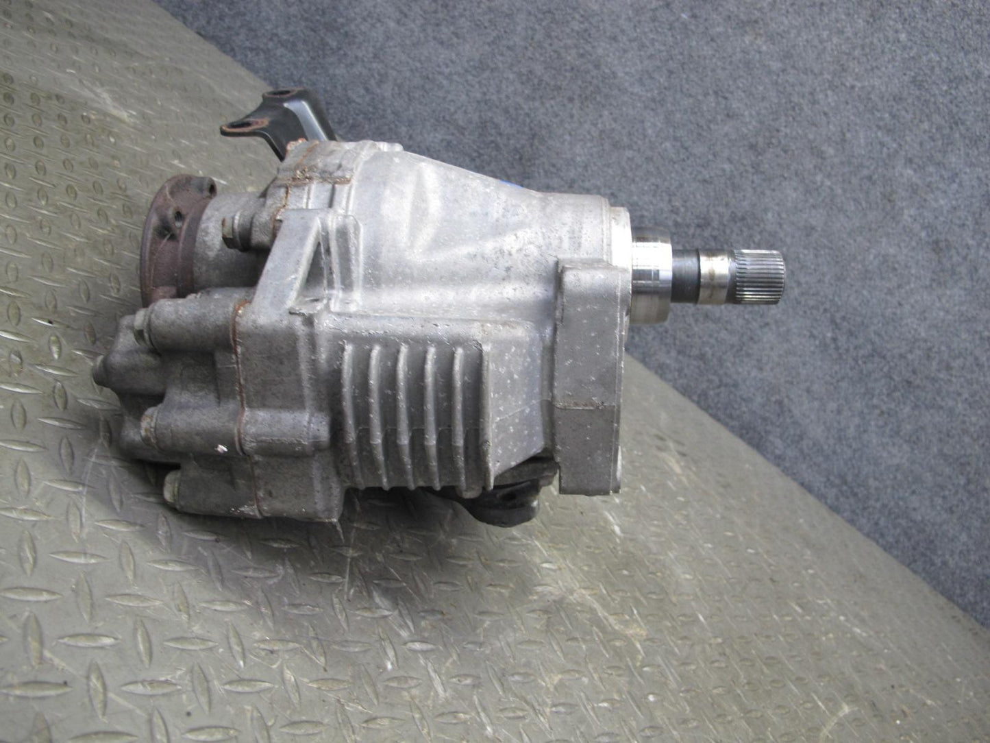 2008 Volkswagen VW Golf R32 MK5 VR6 A/T Front Differential 105K Miles OEM