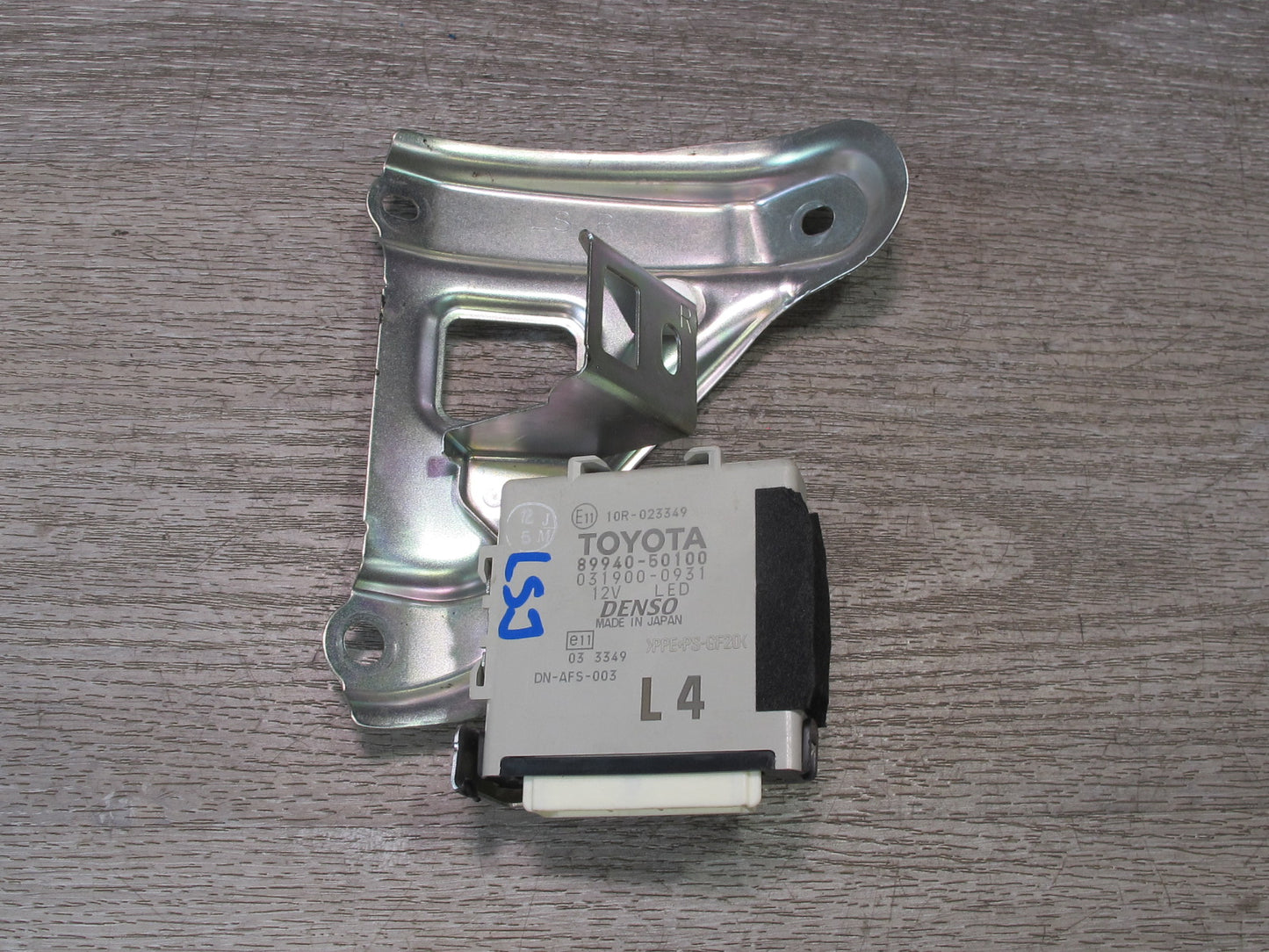 08-09 Lexus UVF46 LS600h Headlight Lamp Control Module 89940-50100 OEM
