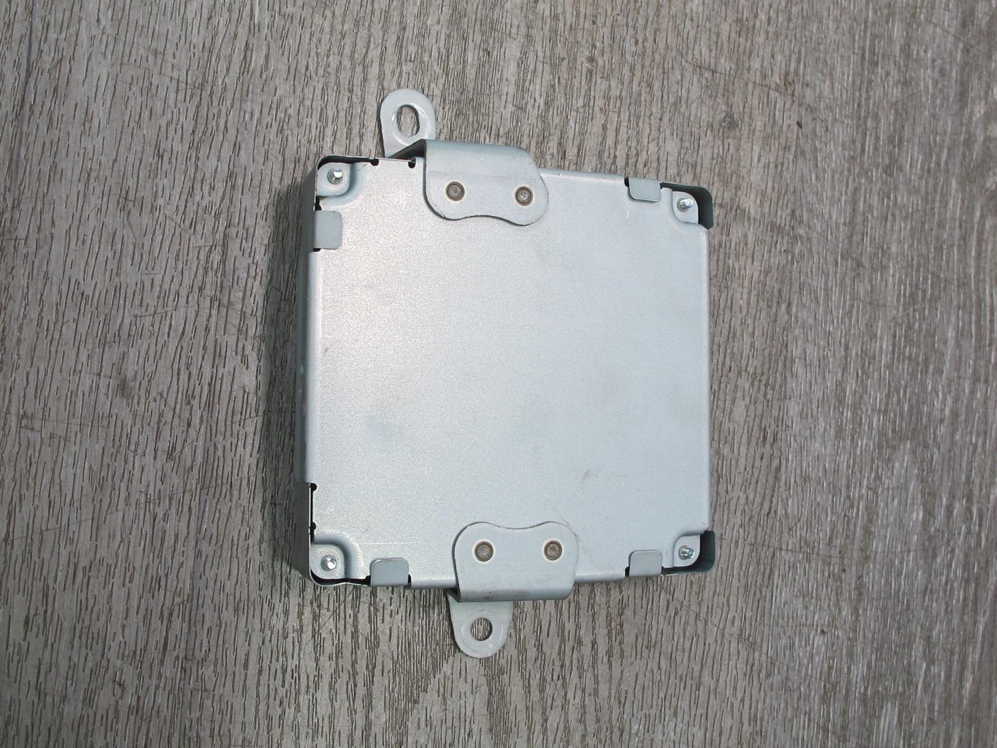 08-11 Lexus UVF46 LS600h Suspension Control Module Unit 89293-50192 OEM