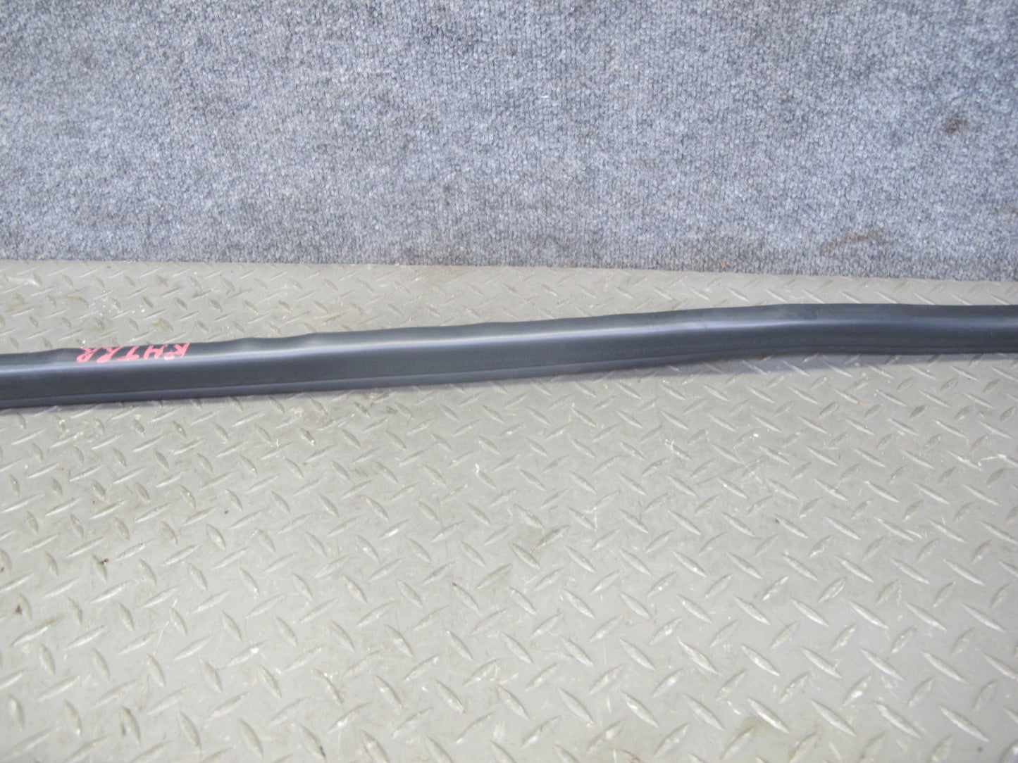 2003-2009 Hummer H2 Rear Right Passenger Side Door Body Weatherstrip Rubber Seal
