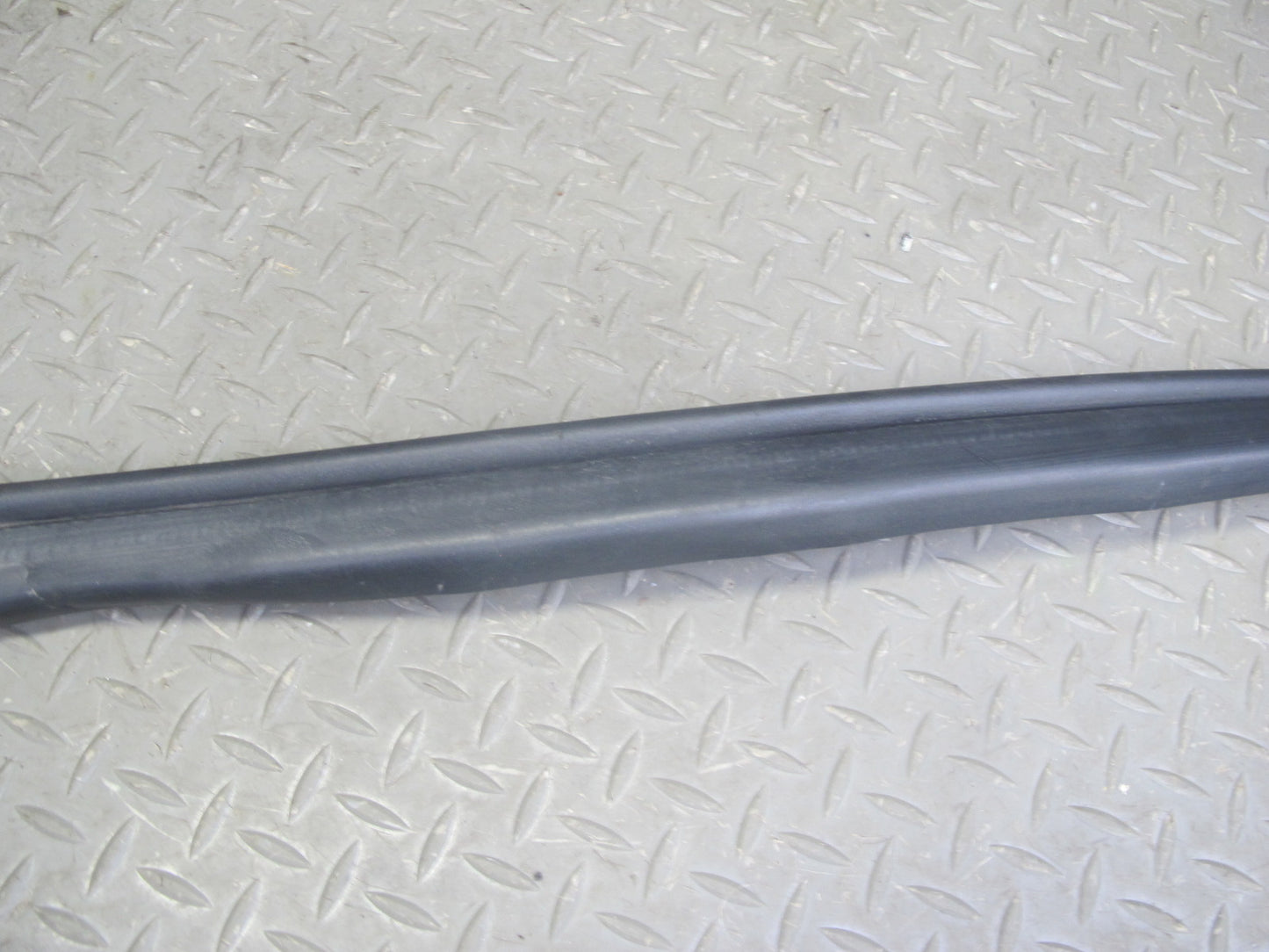 2003-2009 Hummer H2 Rear Right Passenger Side Door Body Weatherstrip Rubber Seal