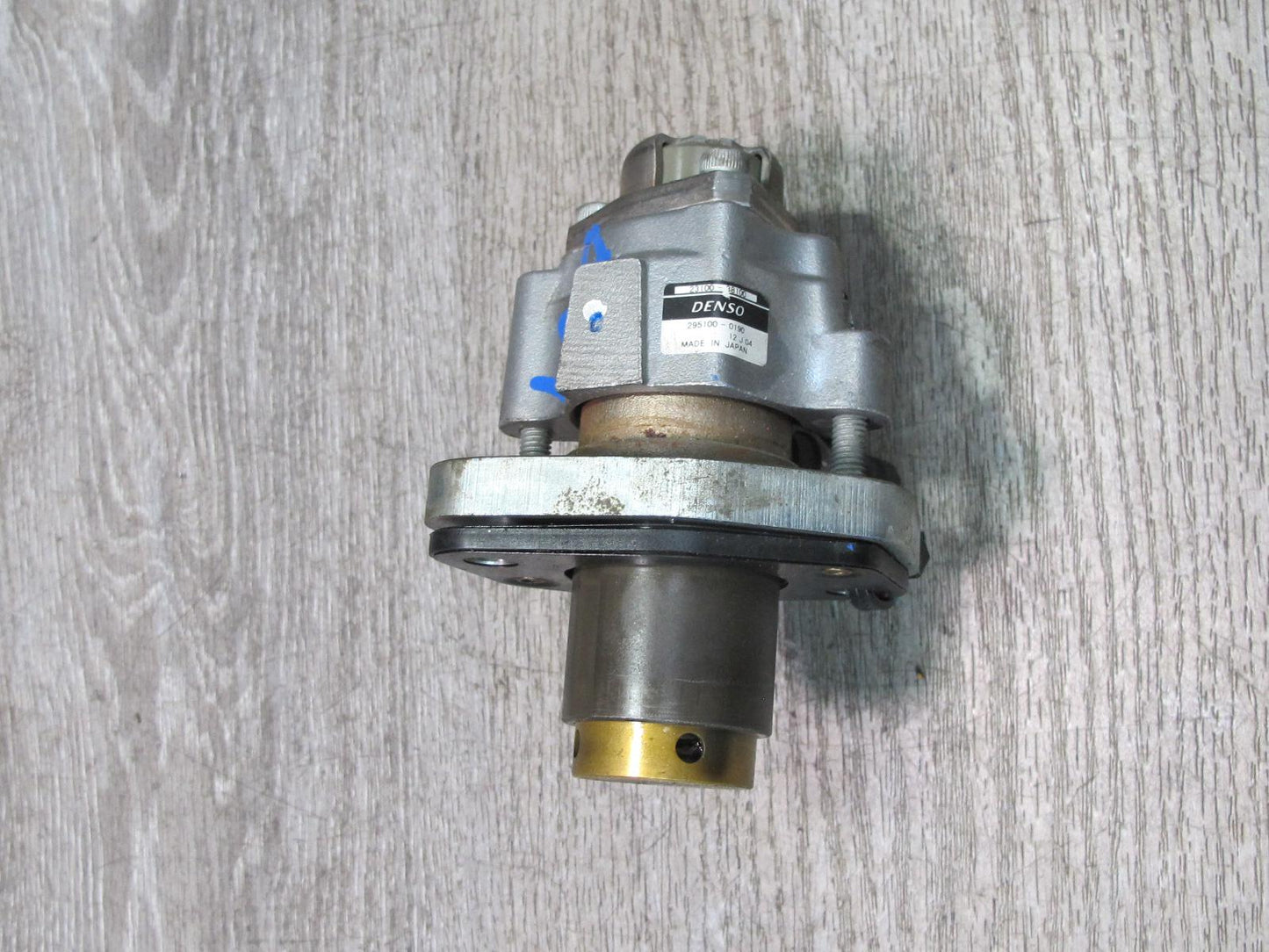 07-17 Lexus UVF46L LS460 LS600h High Pressure Fuel Pump 23100-38100 OEM