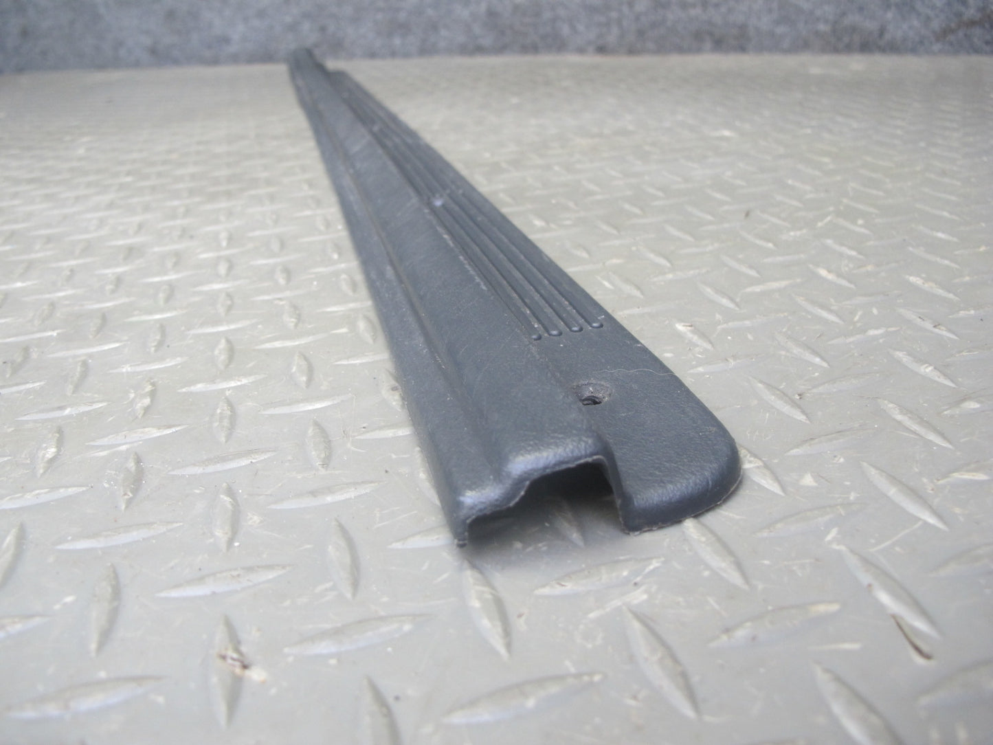 90-96 Nissan Z32 300ZX Coupe Set of 2 Door Scuff Sill Plate Trim OEM