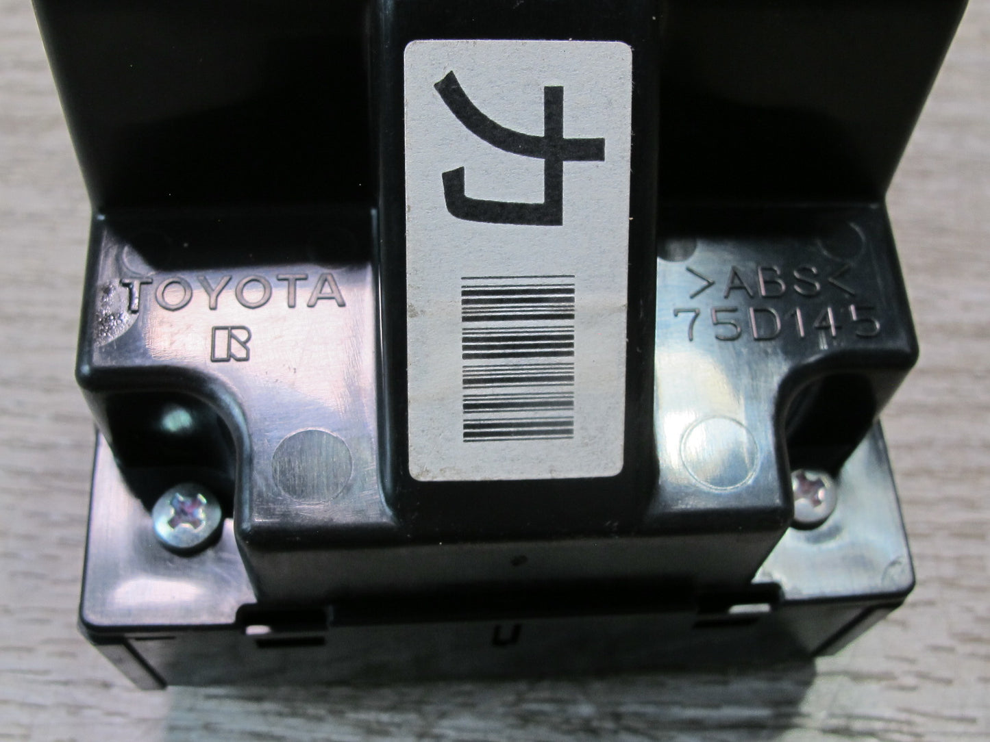 08-11 Lexus LS600h Power Hybrid Snow Traction Suspension Control Switch OEM