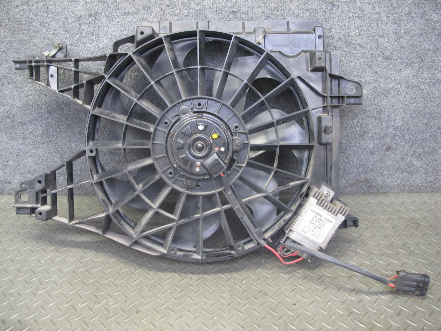 05-13 Chevrolet Corvette C6 Engine Cooling Fan Motor Shroud OEM