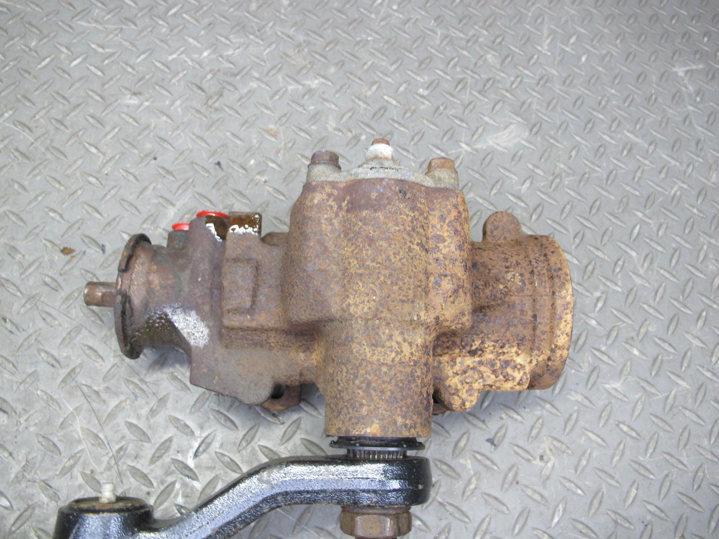 2003-2007 Hummer H2 4WD 6.0L Steering Gear Rack & Pinion Box Assembly