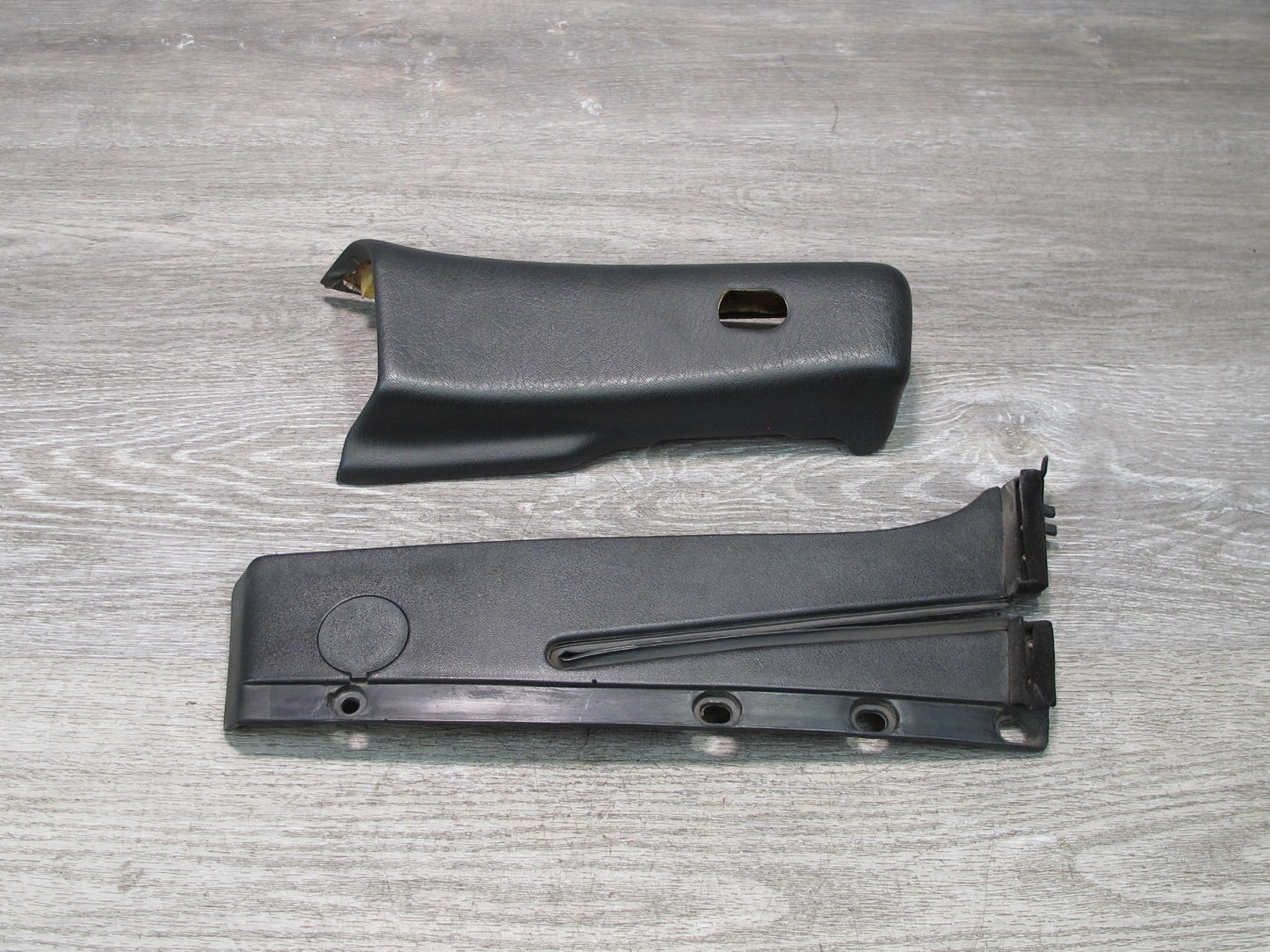 90-96 Nissan Z32 300ZX 2+0 Set of 2 Right Door Window Track Trim Cover Panel OEM