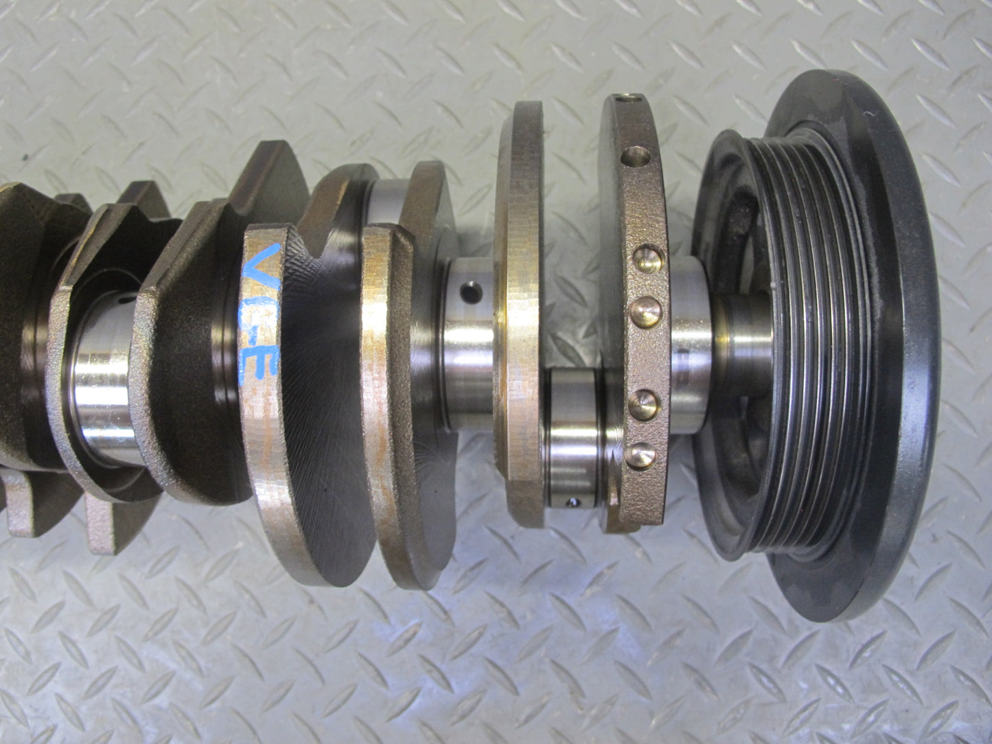 2008 VW Golf R32 VR6 Cbra 3.2L Engine Crankshaft w Bearings & Pulley 105K OEM