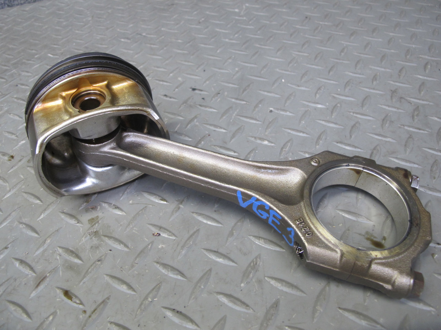 2008 VW Golf R32 MK5 VR6 3.2L Set of 6 Engine Piston Connecting Rod OEM