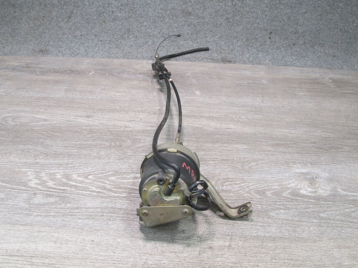 1988 Mazda FC3S RX7 Cruise Control Servo Actuator X4T15176 OEM