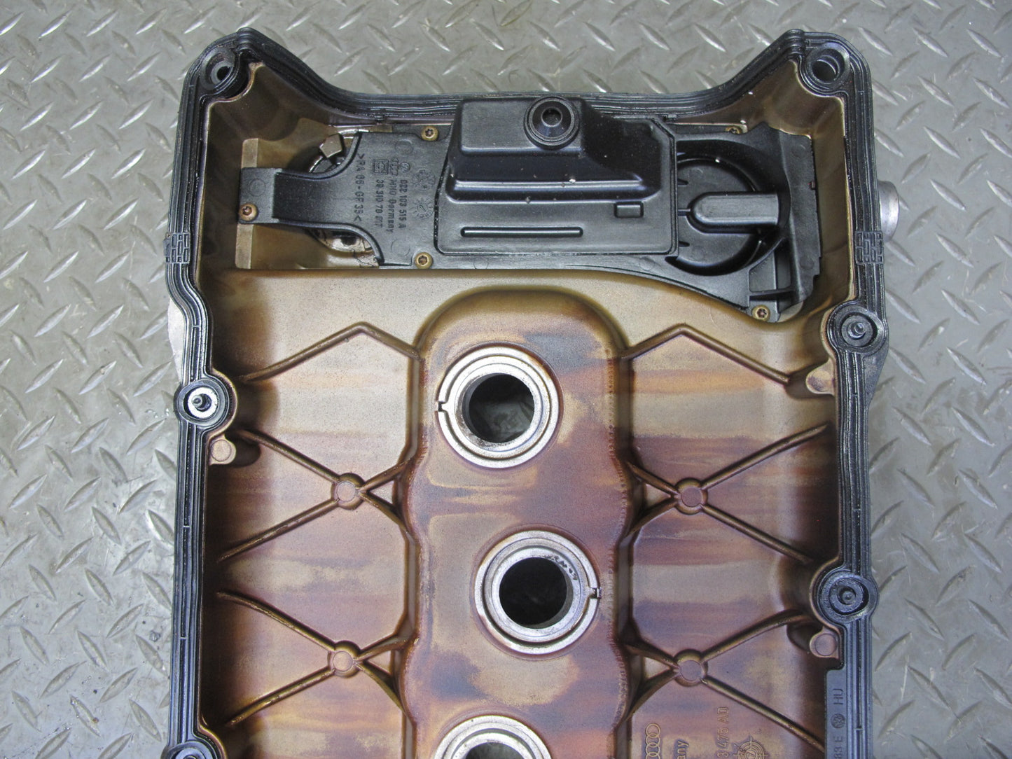 07-08 VW EOS Golf R32 MK5 VR6 3.2L Cbra Engine Valve Cover OEM