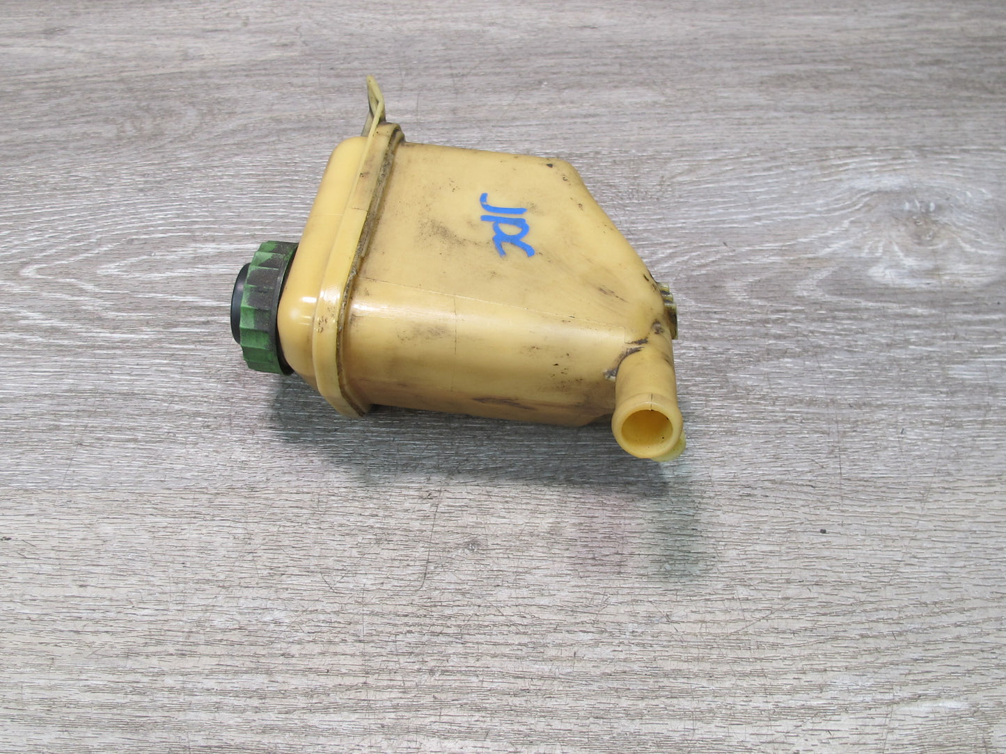 2003-2010 Porsche Cayenne 955 Power Steering Fluid Reservoir Bottle Tank