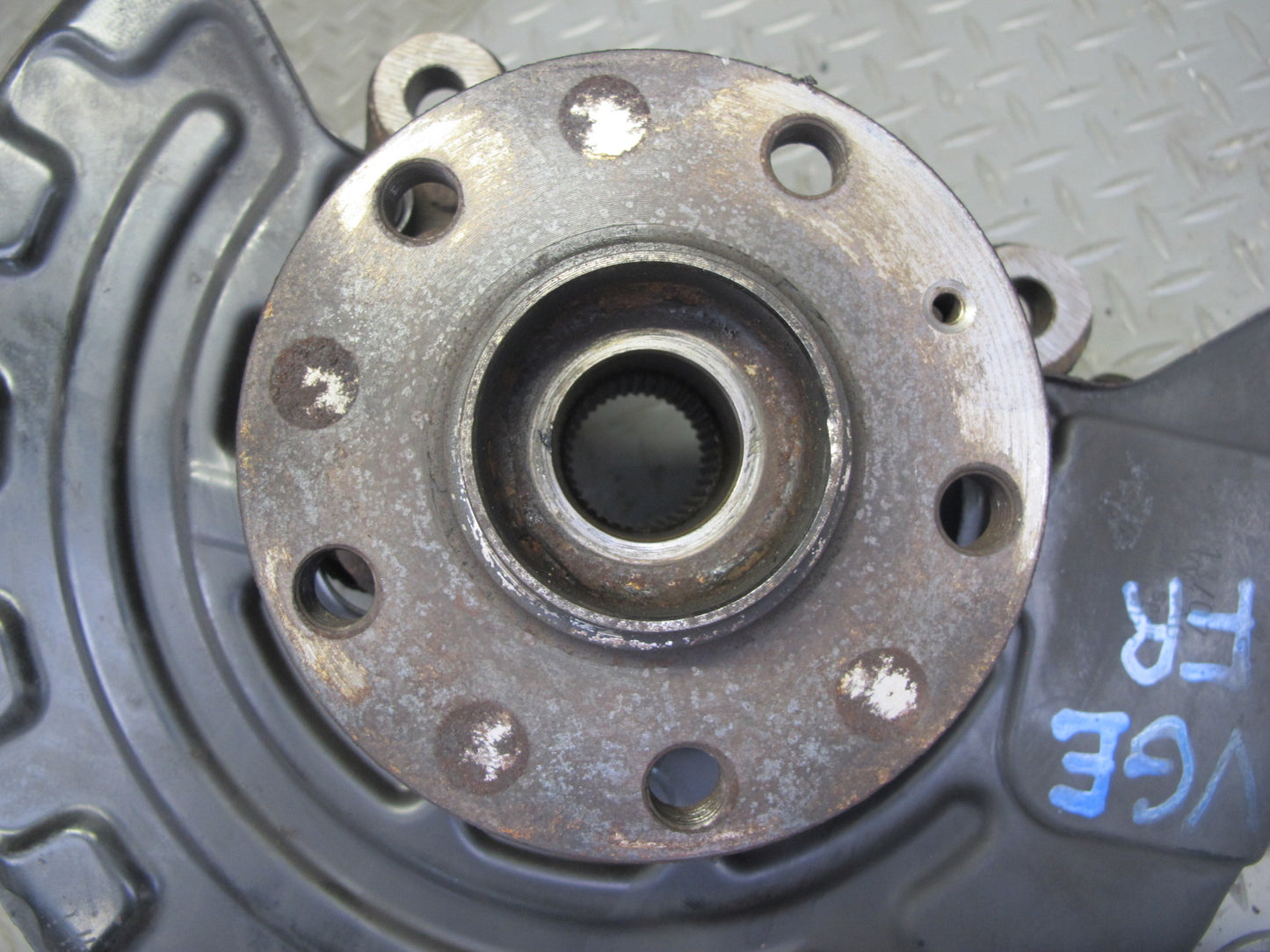 2008 VW R32 VR6 AWD Front Right Spindle Knuckle Wheel Hub Bearing 105K Miles OEM