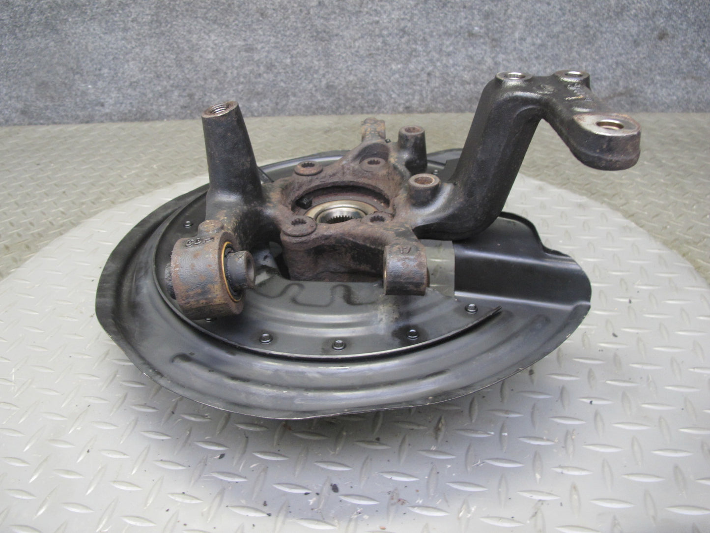 2008 VW Golf R32 VR6 AWD Rear Left Spindle Knuckle Wheel Hub Bearing OEM
