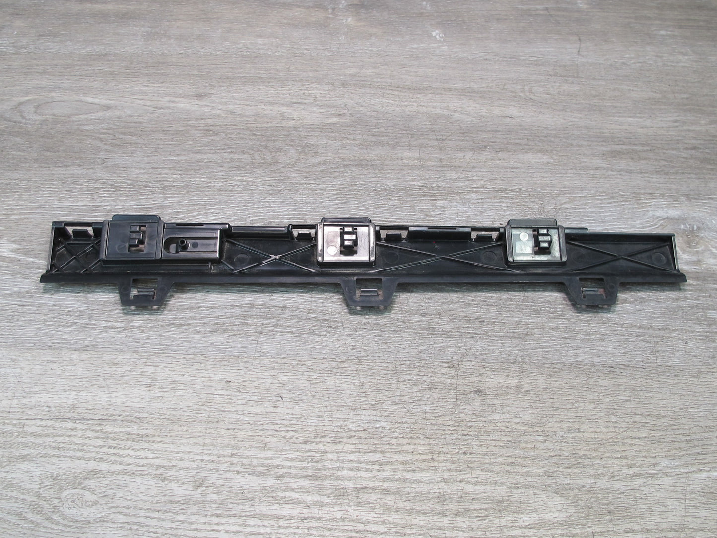 2015-2020 BMW F82 M4 Left Side Skirt Rocker Panel Molding Support Bracket Set