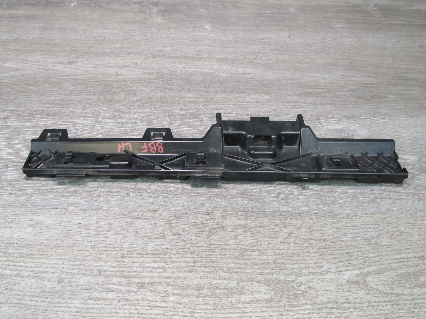 2015-2020 BMW F82 M4 Left Side Skirt Rocker Panel Molding Support Bracket Set