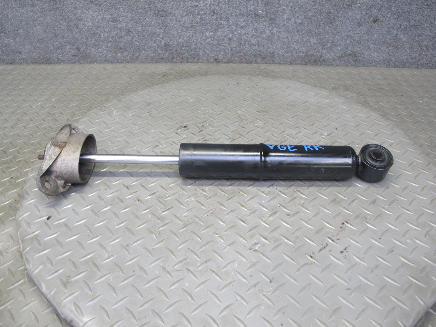 2008 VW Golf MK5 R32 VR6 AWD Rear Left & Right Strut Shock Absorber Set OEM