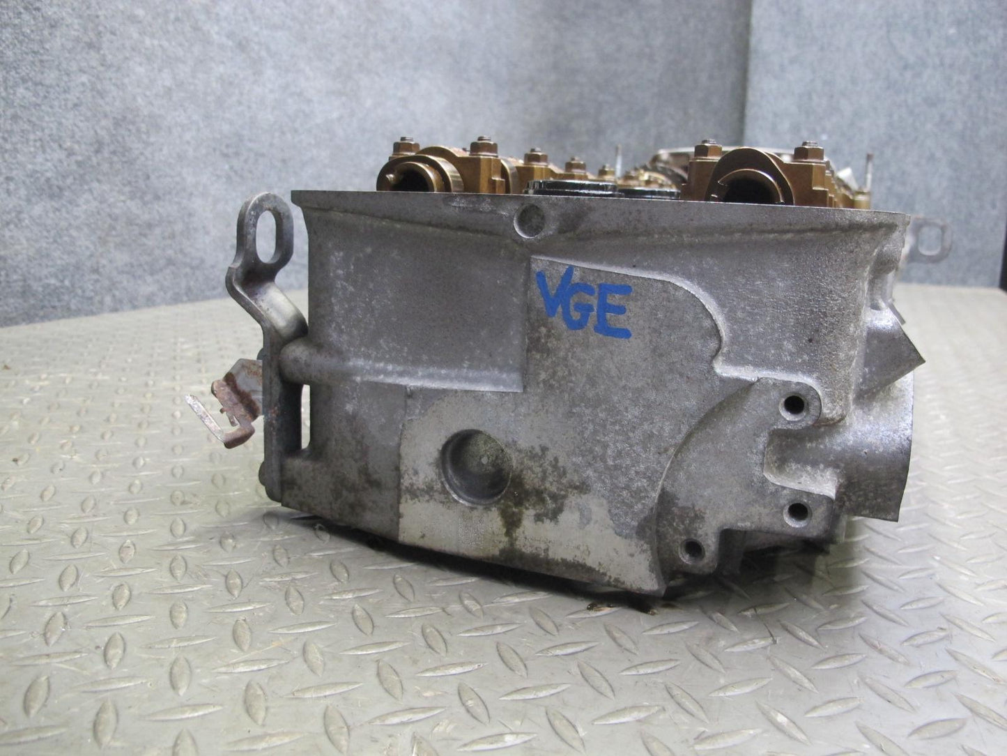 2008 VW Golf R32 VR6 3.2L Cbra Engine Cylinder Head w Camshafts & Timing Cover