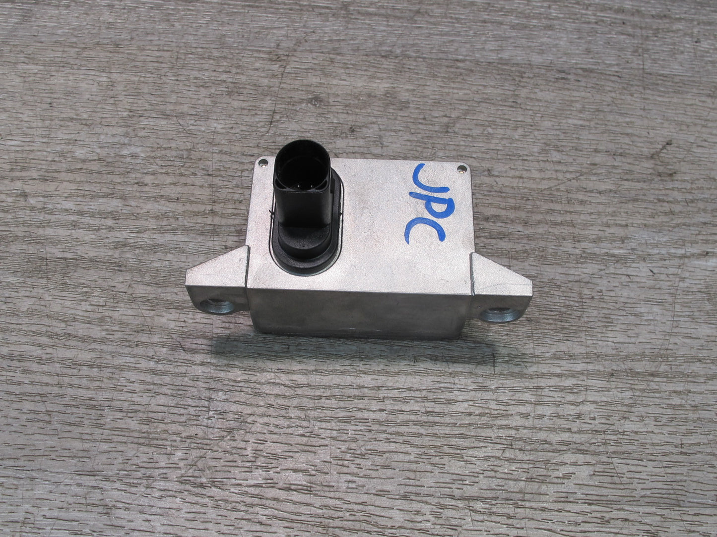 2003-2010 Porsche Cayenne 955 YAW Turn Rate Acceleration Rate Speed Sensor