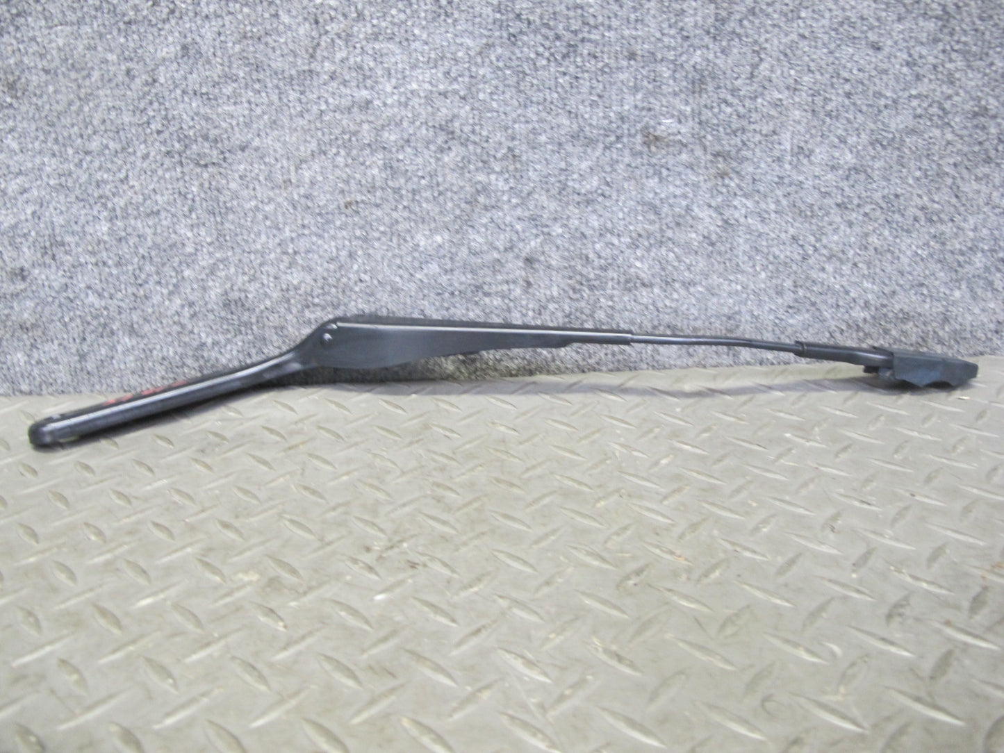 11-16 Mini Cooper R60 R61 Countryman Set of 2 Front Left & Right Wiper Arm OEM