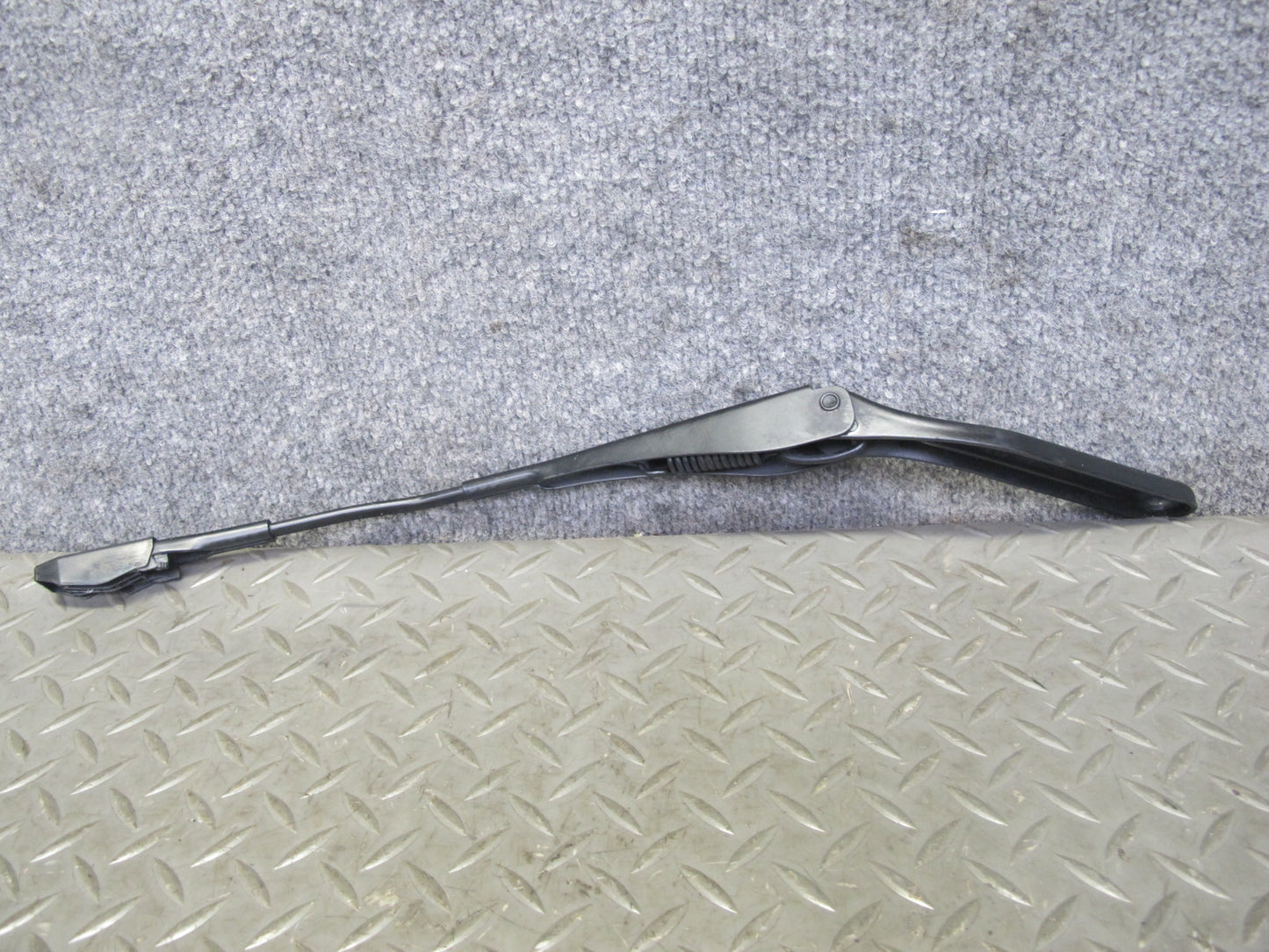 11-16 Mini Cooper R60 R61 Countryman Set of 2 Front Left & Right Wiper Arm OEM