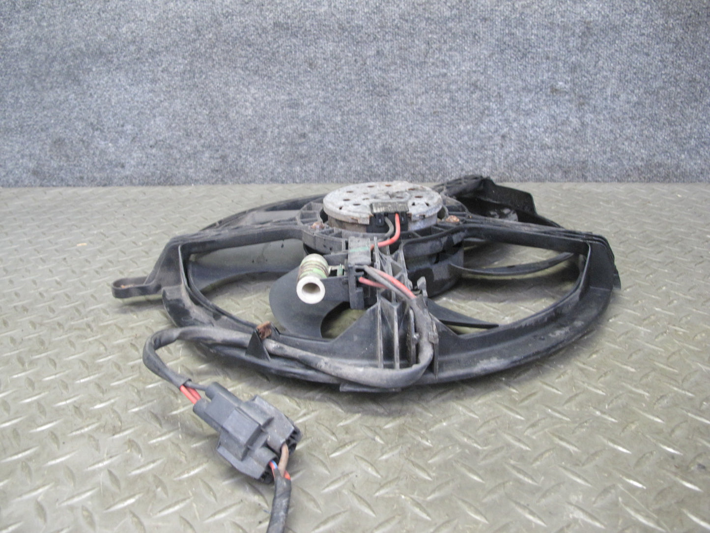 11-16 Mini Cooper S R60 R61 Countryman Engine Cooling Fan Motor 7535100 OEM