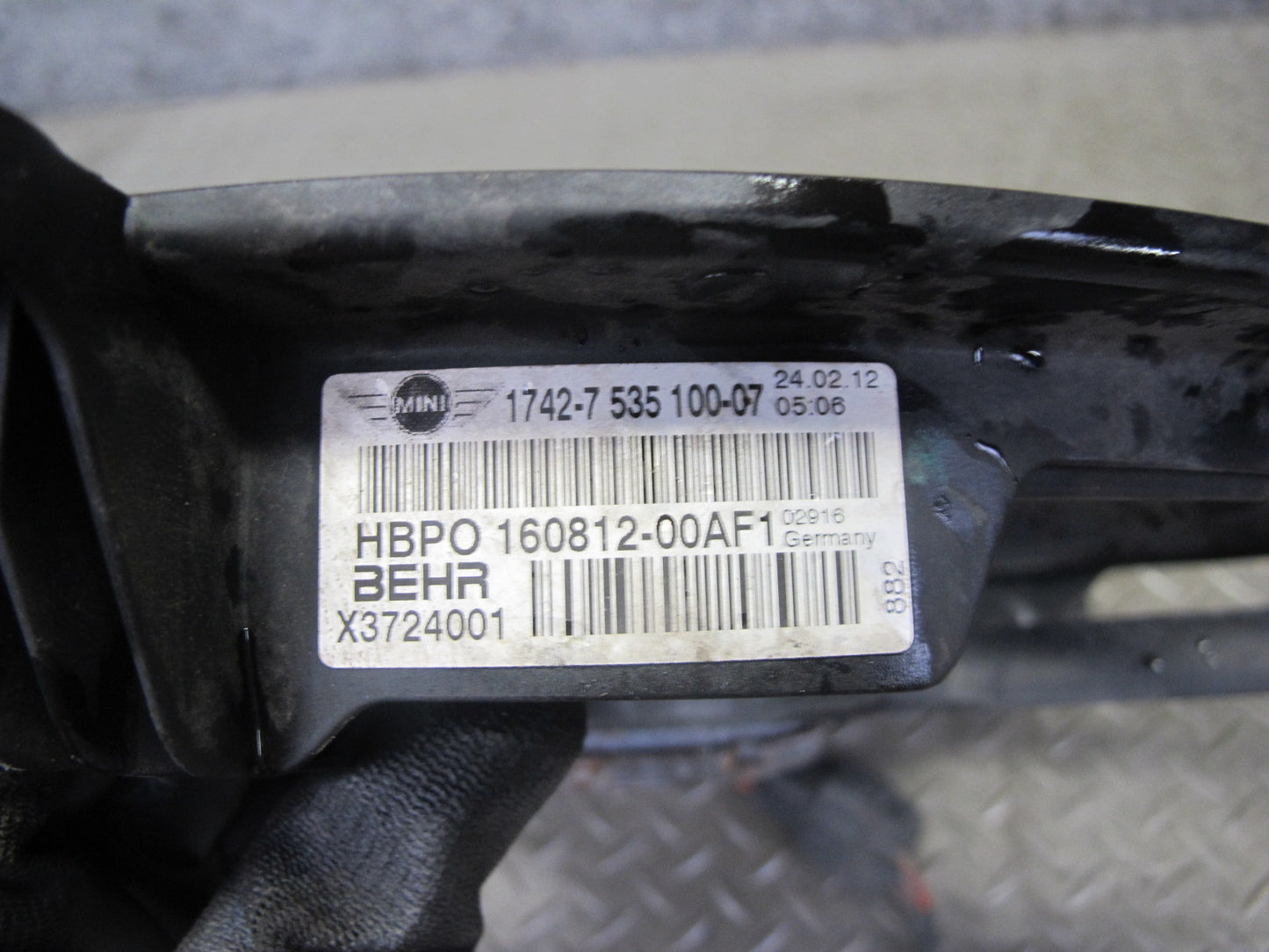 11-16 Mini Cooper S R60 R61 Countryman Engine Cooling Fan Motor 7535100 OEM