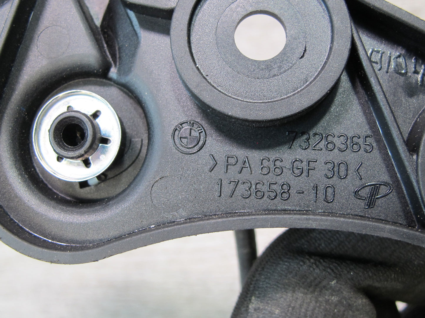 2015-2020 BMW F32 F33 F36 F82 F83 Hood Open Release Handle Cable Lock Set