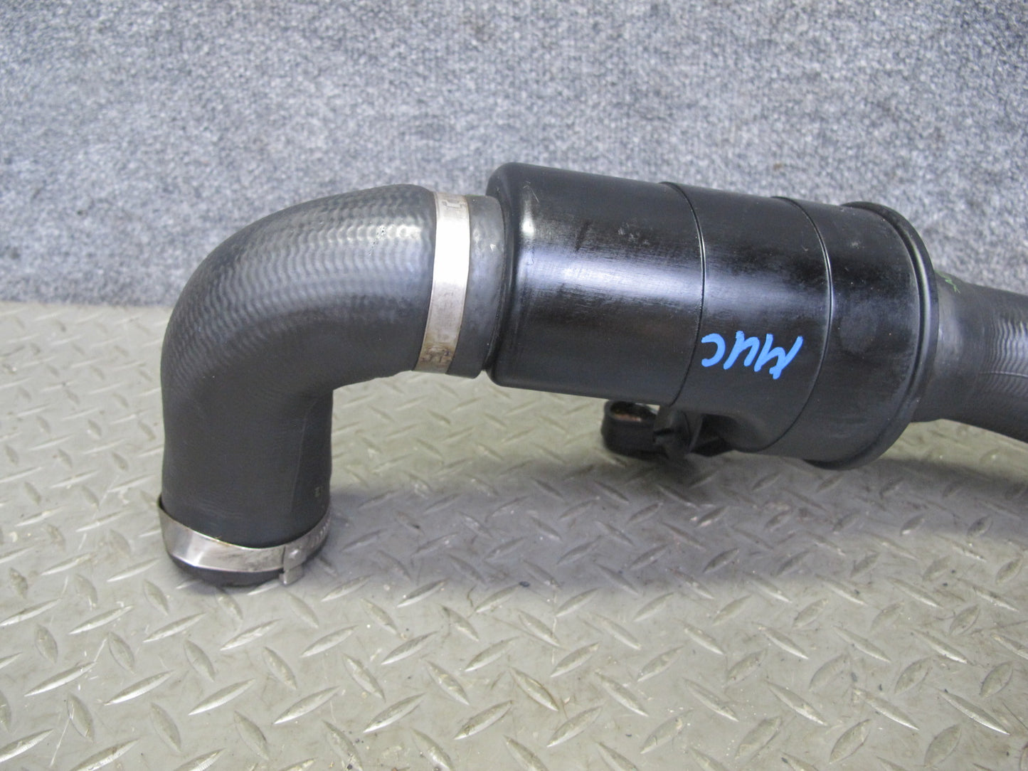 11-16 Mini Cooper S R60 R61 Countryman N18 Turbo Air Hose Pipe Line 9804248 OEM
