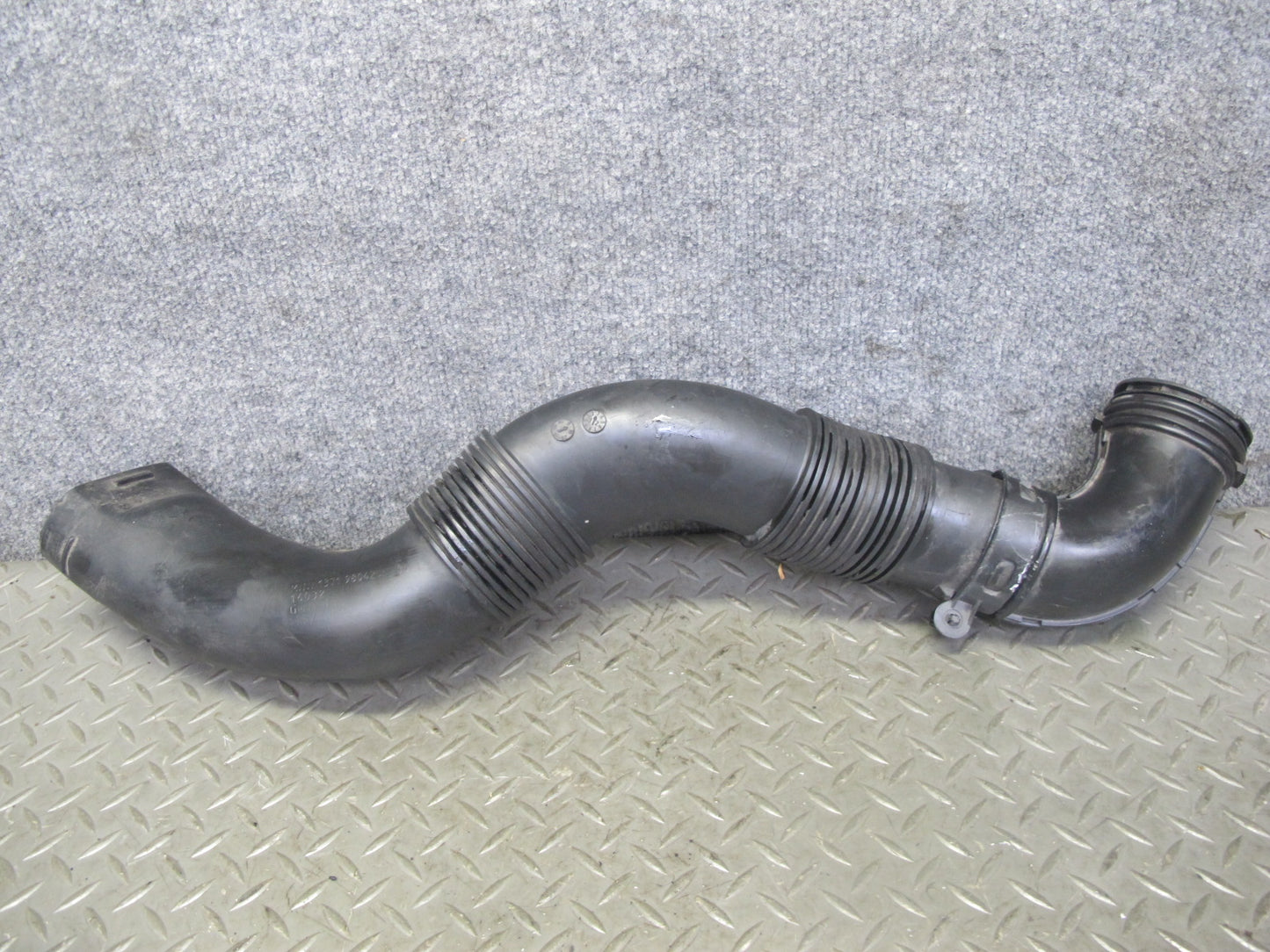 11-15 Mini Cooper S R60 R61 Countryman N18 Air Intake Hose Pipe Line 9804246 OEM