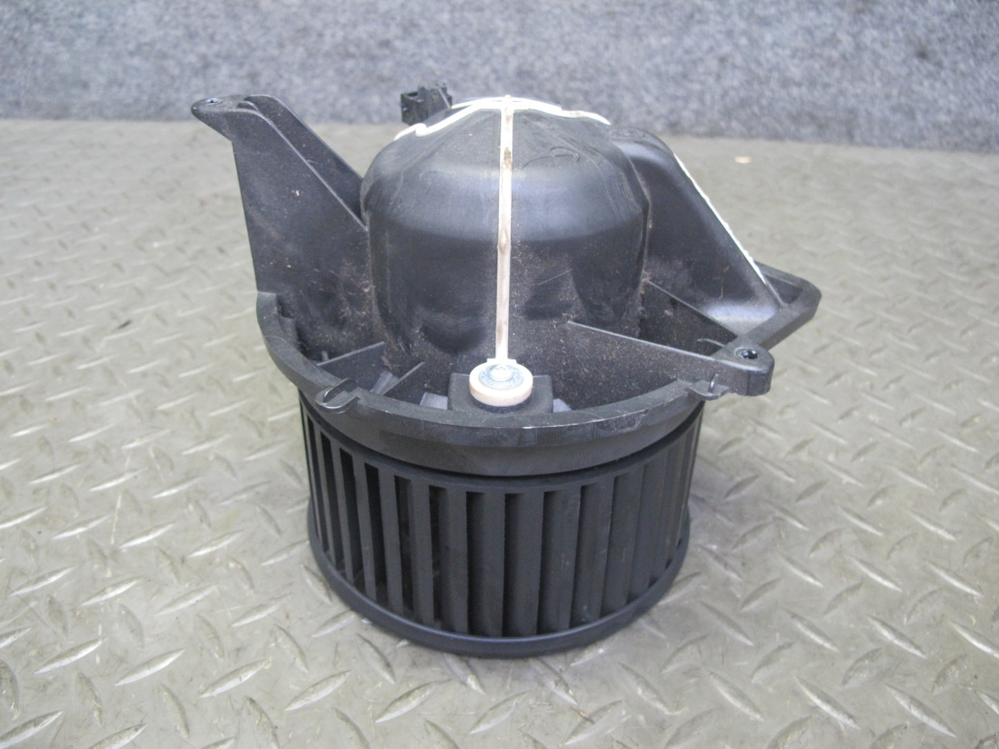 11-13 Mini Cooper R55 R56 R60 R61 A/C Heater Blower Motor Fan w Resistor OEM