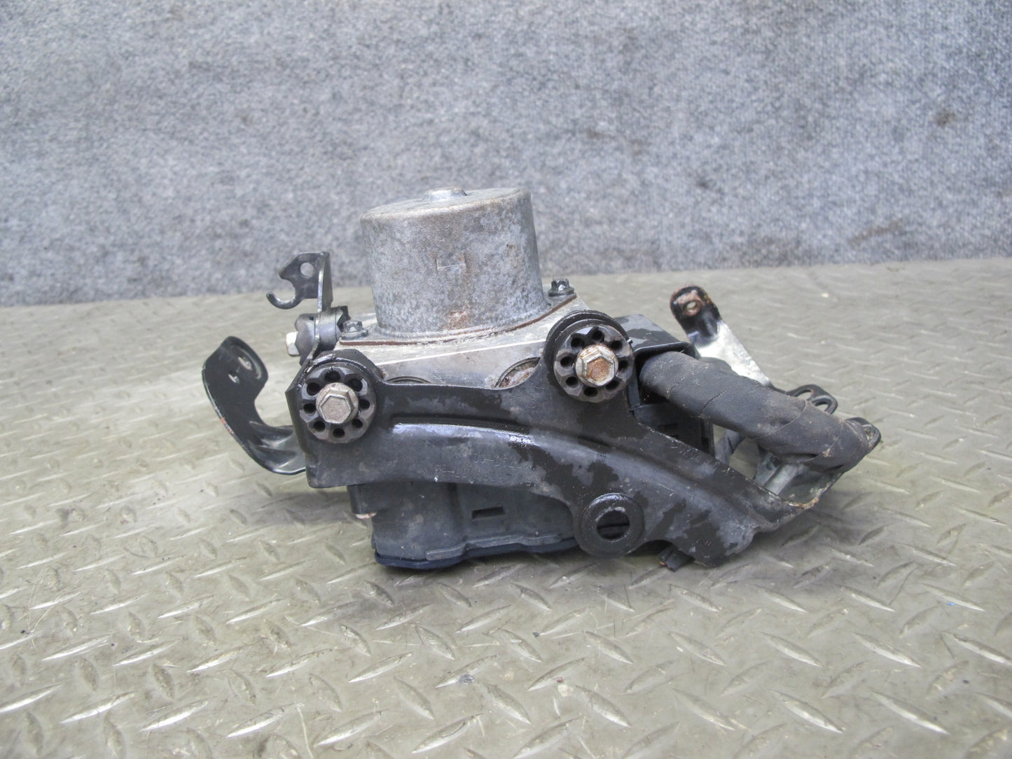 2012 Mini R60 R61 Countryman AWD Anti Lock Brake ABS Pump Module 6796703 OEM