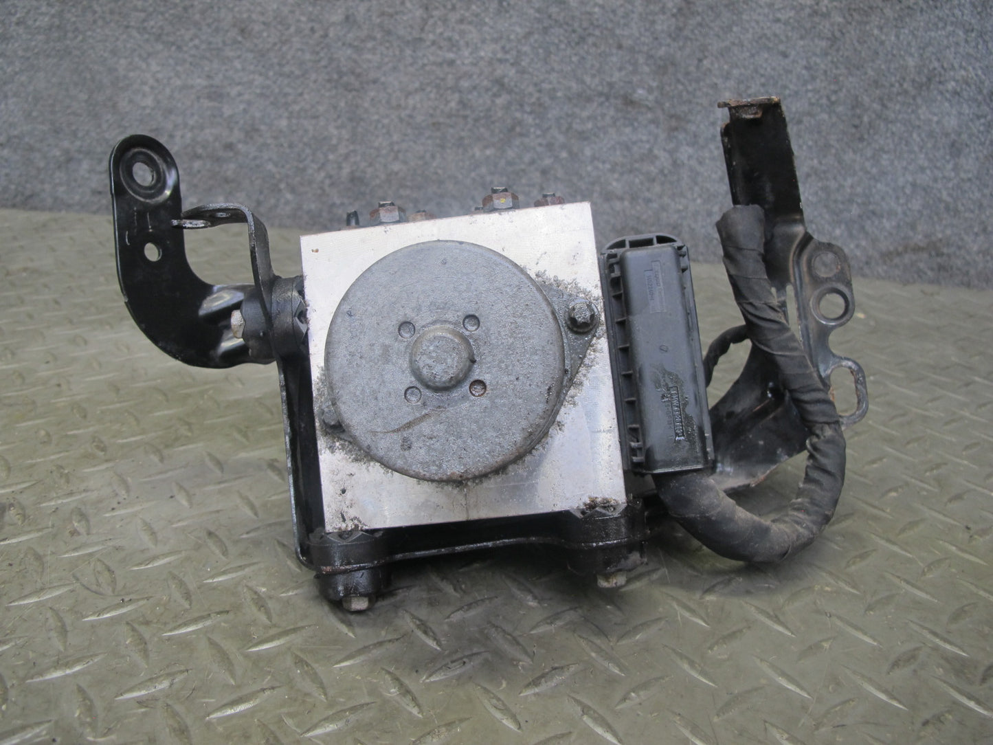 2012 Mini R60 R61 Countryman AWD Anti Lock Brake ABS Pump Module 6796703 OEM